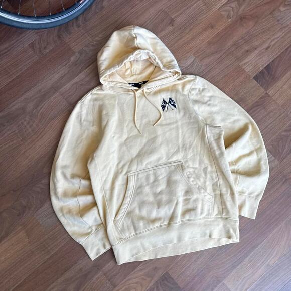 Yellow Nike SB Graphic Hoodie - Picture 5 of 8